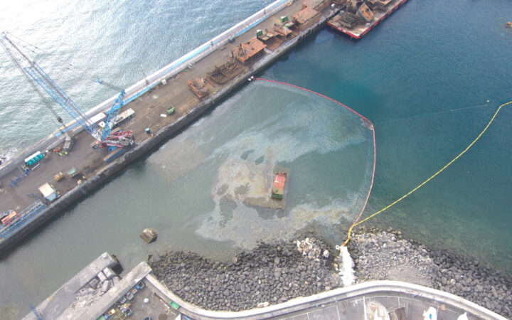 Sversamento Canarie prima